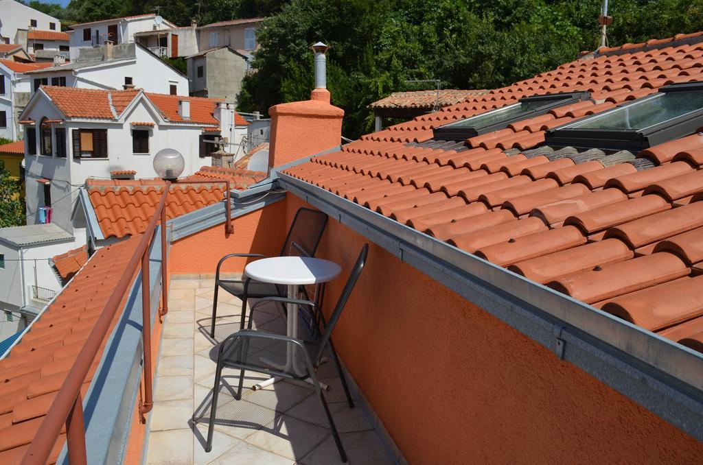 Apartment Borna Baška Εξωτερικό φωτογραφία