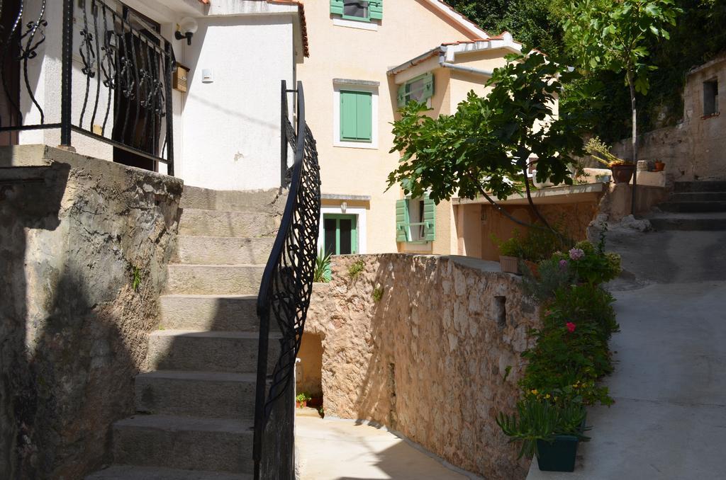 Apartment Borna Baška Εξωτερικό φωτογραφία